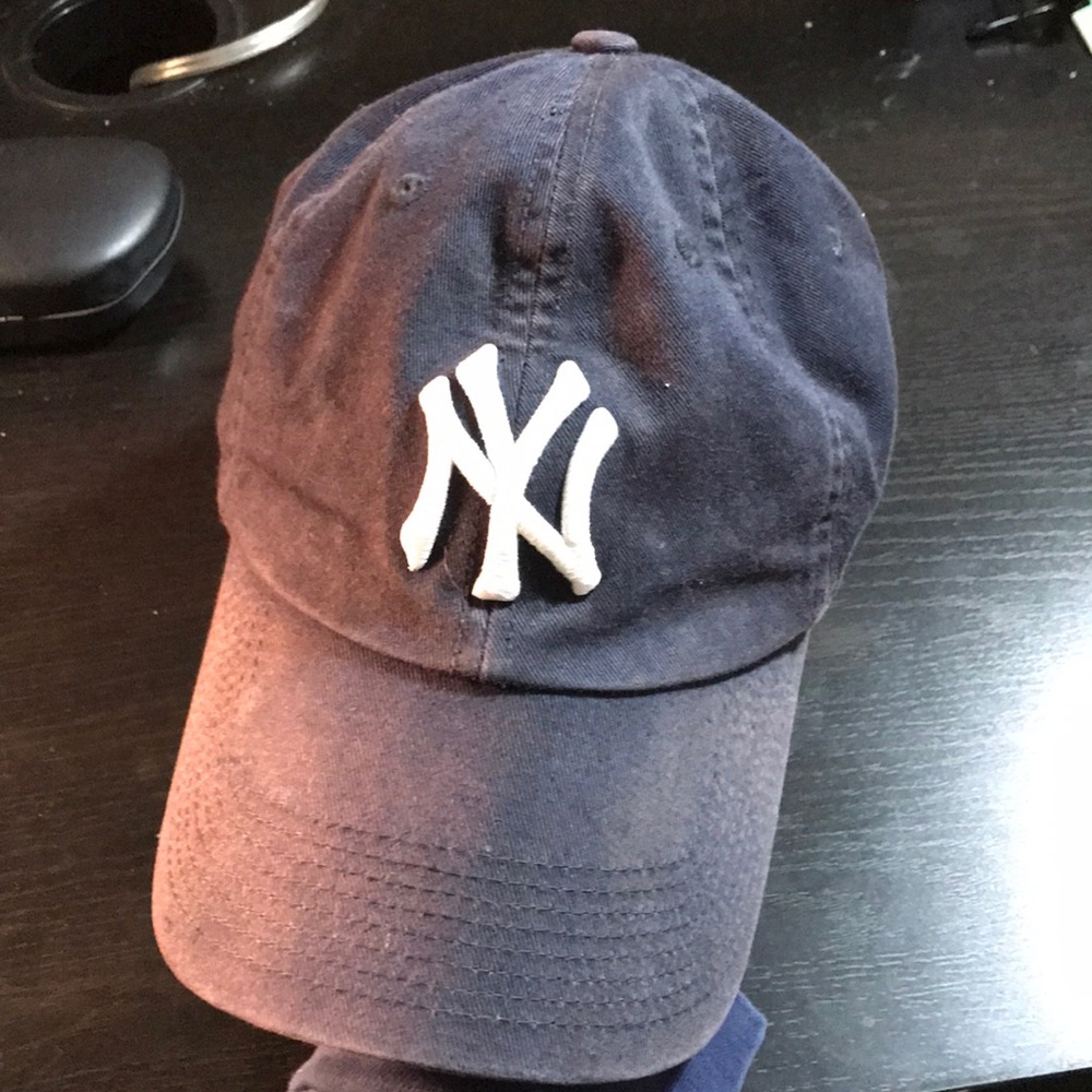 New York Yankees ball cap